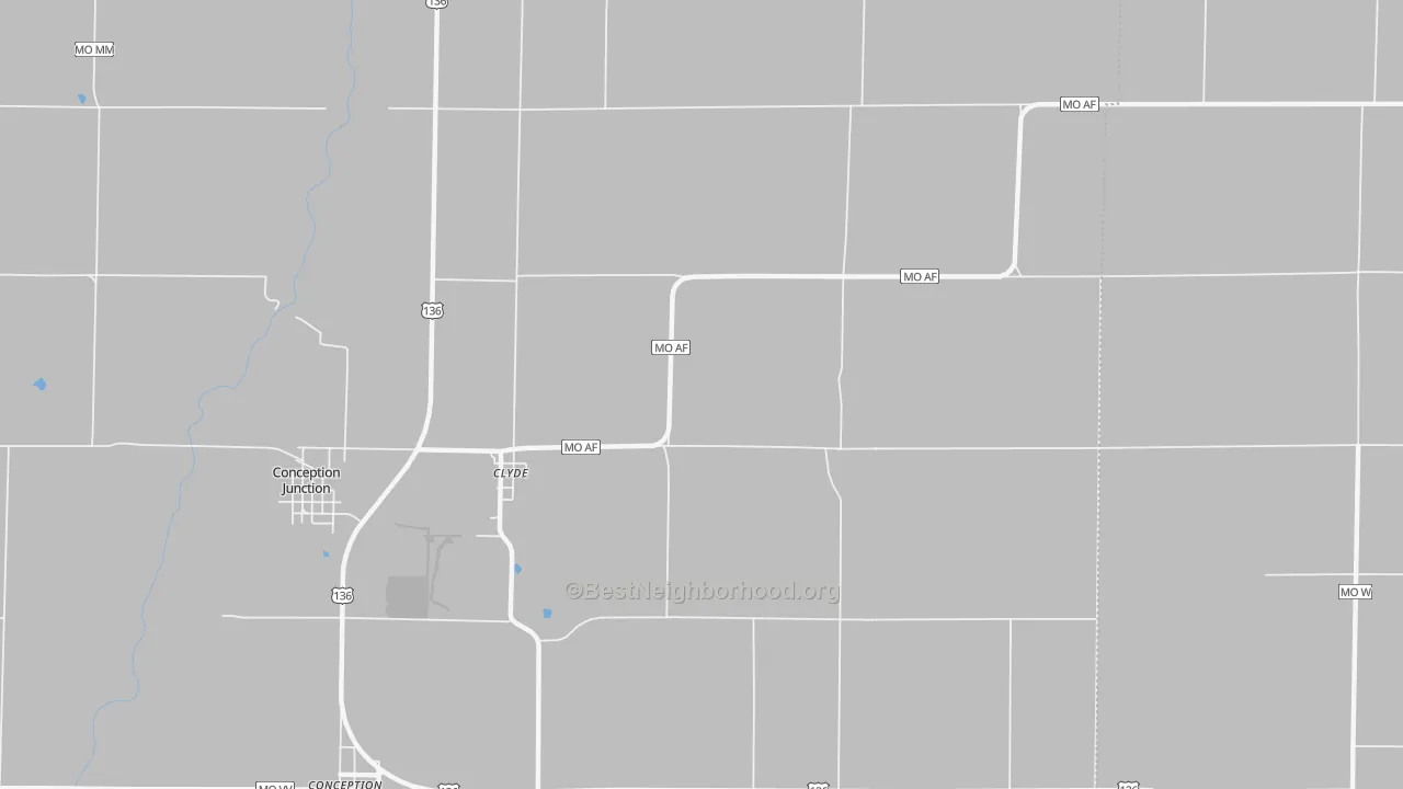 Walk Grade map of Clyde, MO, walkable areas in green and car-dependent areas in red