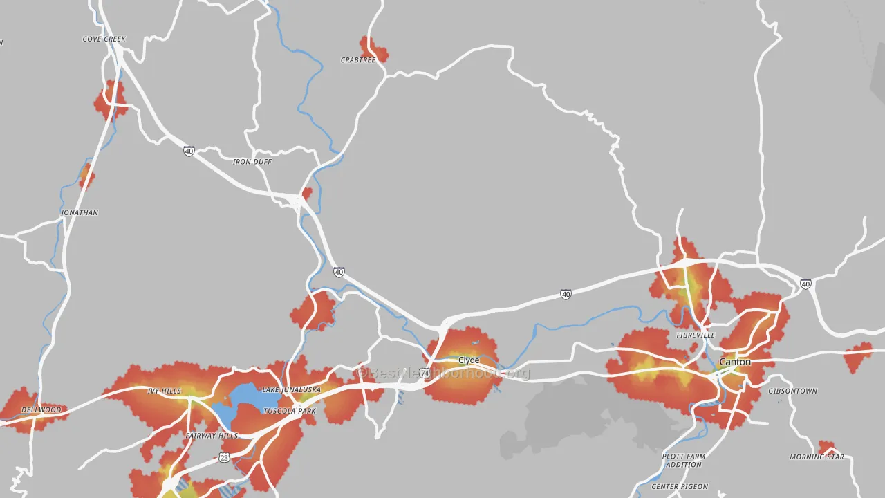 Walk Grade map of Clyde, NC, walkable areas in green and car-dependent areas in red