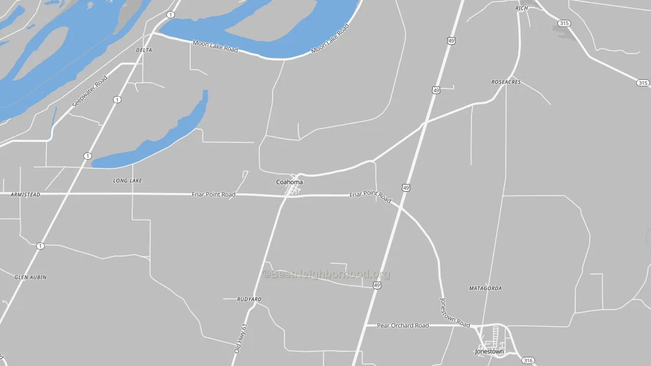 Walk Grade map of Coahoma, MS, walkable areas in green and car-dependent areas in red
