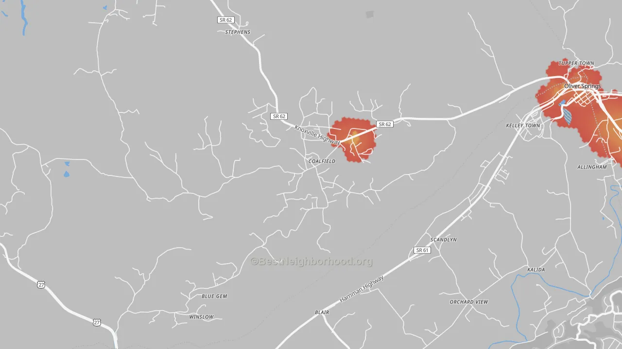 Walk Grade map of Coalfield, TN, walkable areas in green and car-dependent areas in red