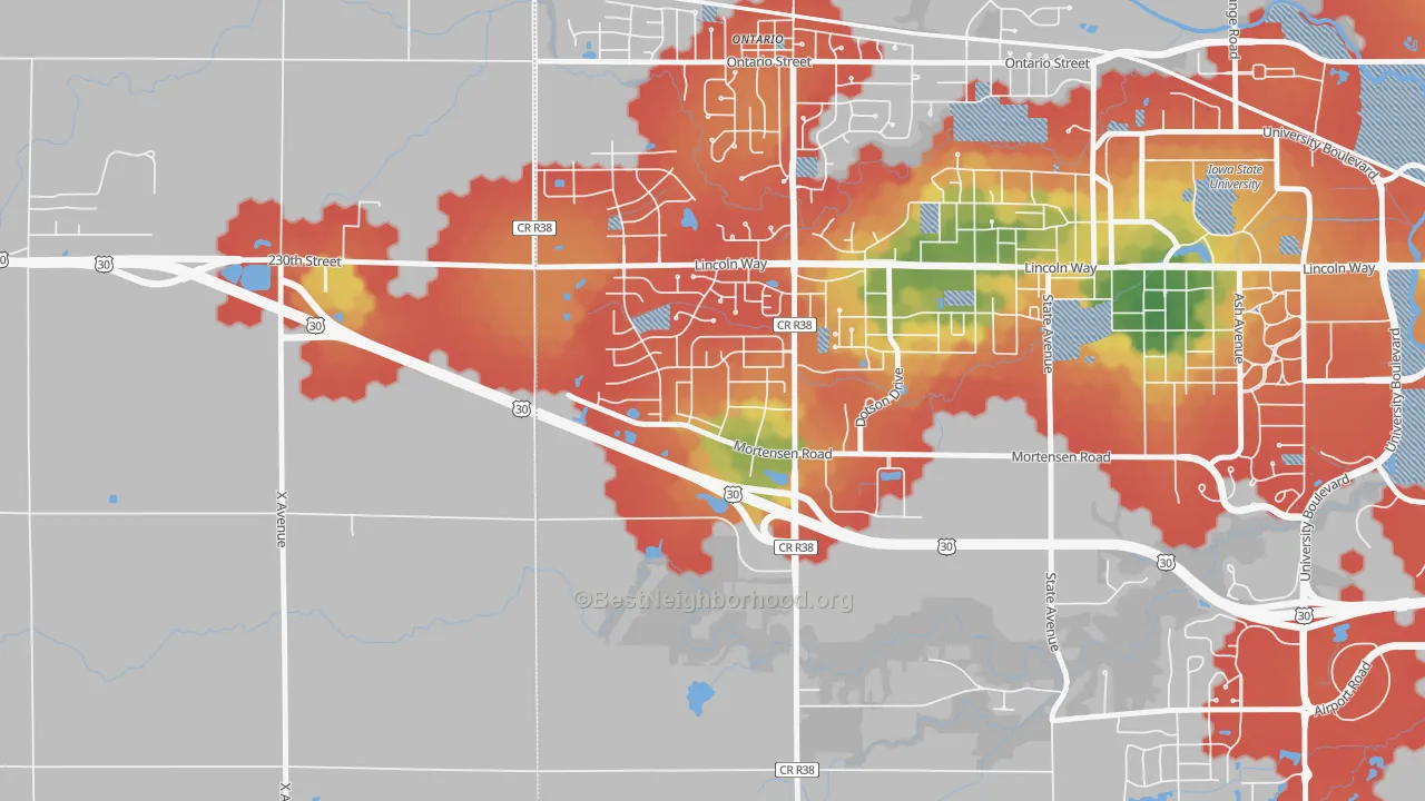 Walk Grade map of College Creek, Ames, IA, walkable areas in green and car-dependent areas in red