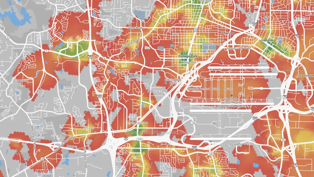 Walk Grade map of College Park, GA, walkable areas in green and car-dependent areas in red