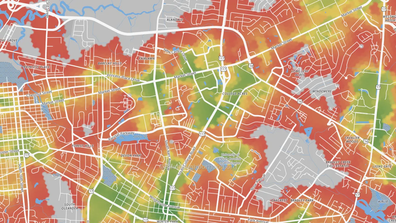 Walk Grade map of College Park, Wilmington, NC, walkable areas in green and car-dependent areas in red