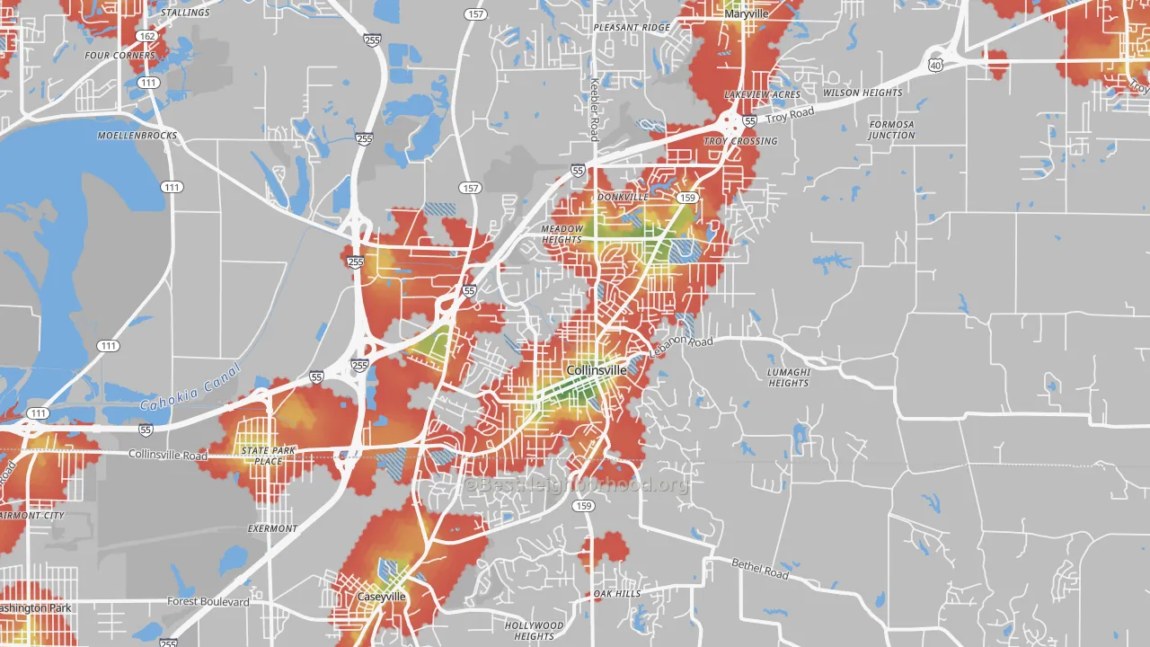 Walk Grade map of Collinsville, IL, walkable areas in green and car-dependent areas in red