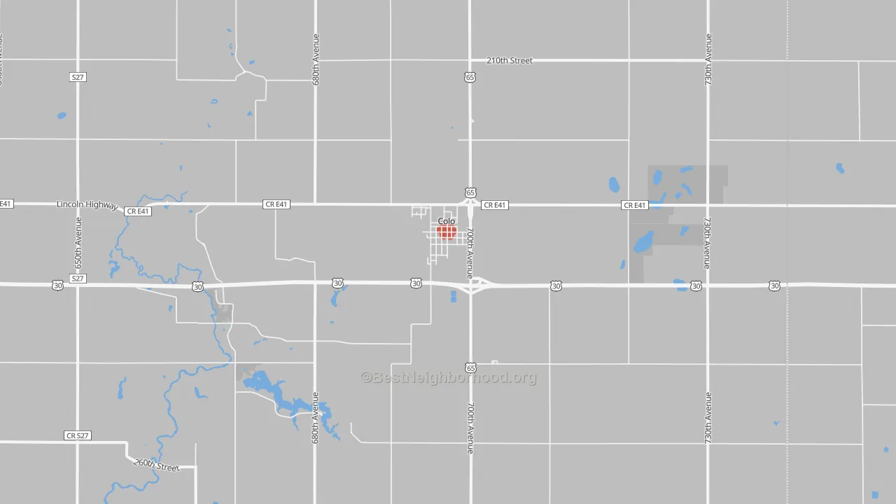 Walk Grade map of Colo, IA, walkable areas in green and car-dependent areas in red