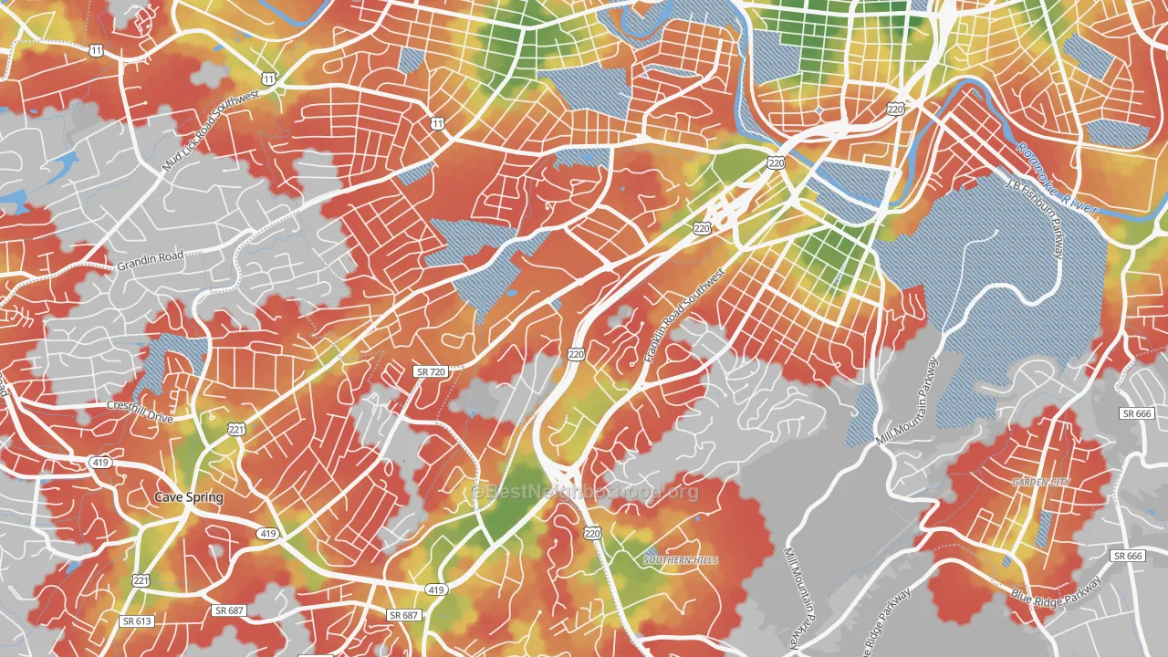 Walk Grade map of Colonial Avenue Area, Roanoke, VA, walkable areas in green and car-dependent areas in red