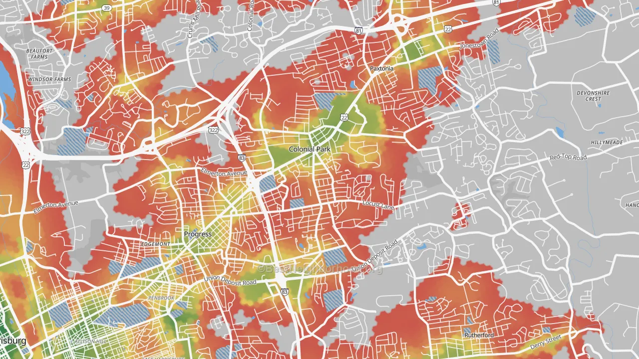 Walk Grade map of Colonial Park, PA, walkable areas in green and car-dependent areas in red