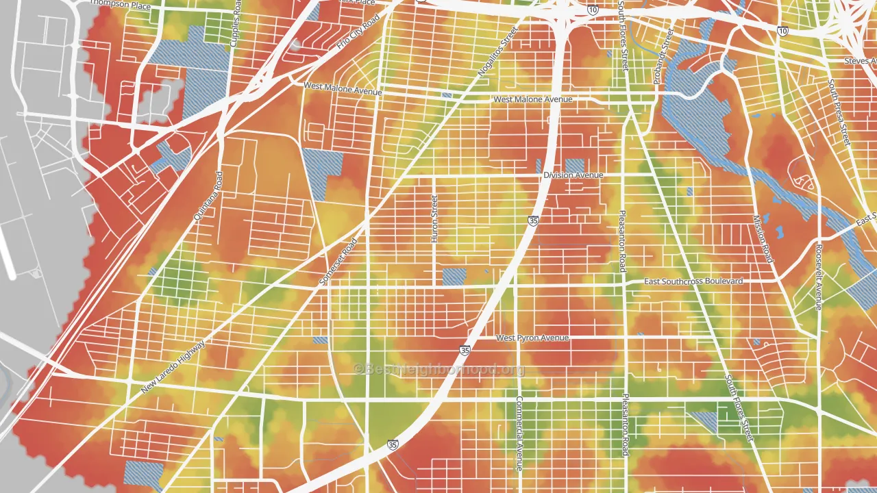 Walk Grade map of Columbia Heights, San Antonio, TX, walkable areas in green and car-dependent areas in red