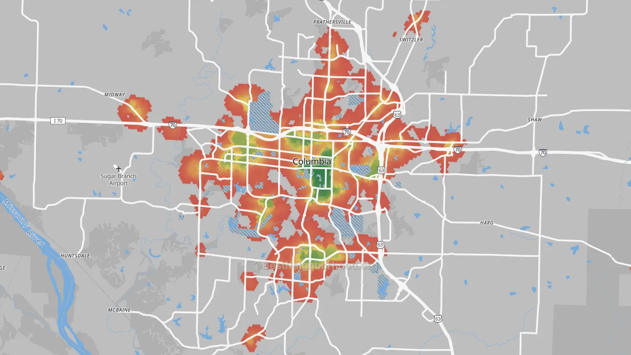 Walk Grade map of Columbia, MO, walkable areas in green and car-dependent areas in red