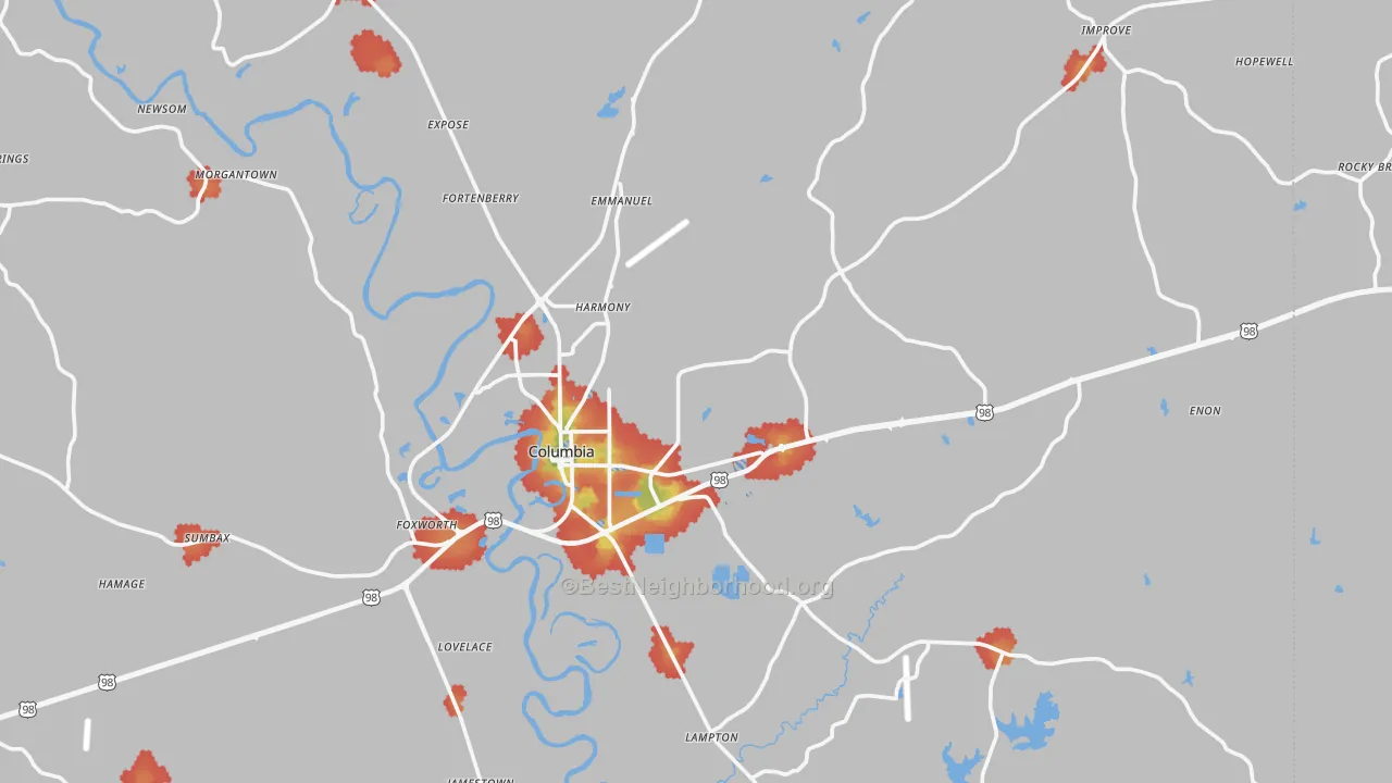 Walk Grade map of Columbia, MS, walkable areas in green and car-dependent areas in red