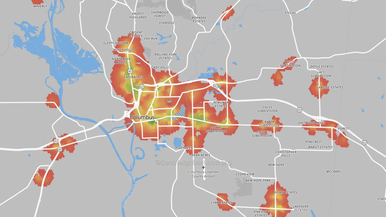Walk Grade map of Columbus, MS, walkable areas in green and car-dependent areas in red