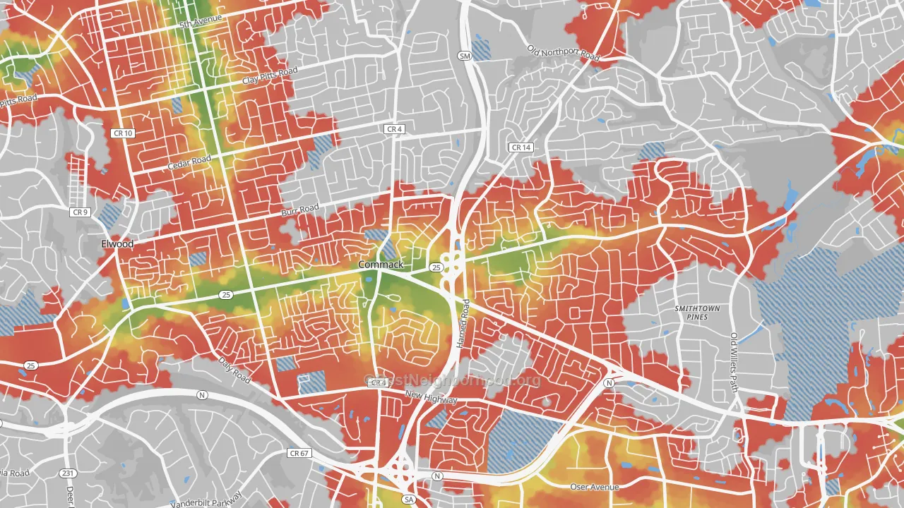 Walk Grade map of Commack, NY, walkable areas in green and car-dependent areas in red