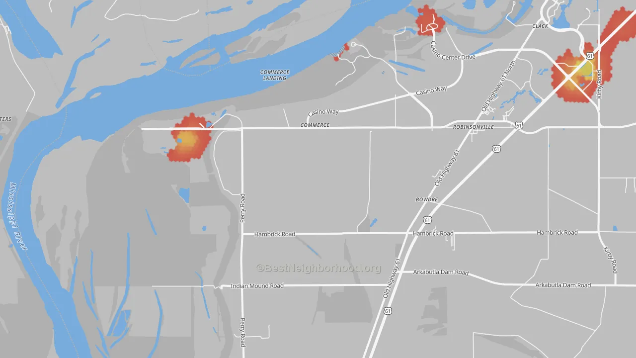 Walk Grade map of Commerce, MS, walkable areas in green and car-dependent areas in red