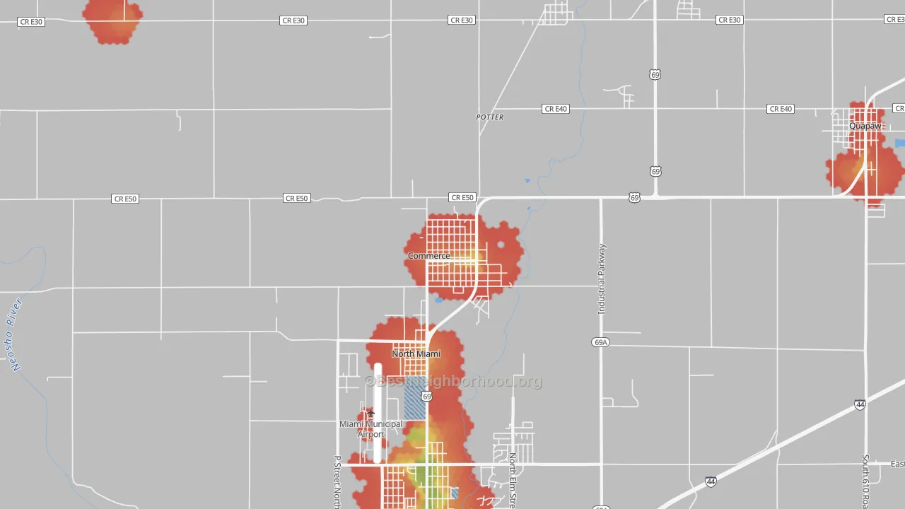 Walk Grade map of Commerce, OK, walkable areas in green and car-dependent areas in red