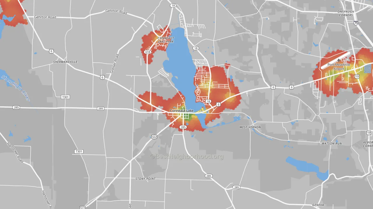 Walk Grade map of Conneaut Lake, PA, walkable areas in green and car-dependent areas in red