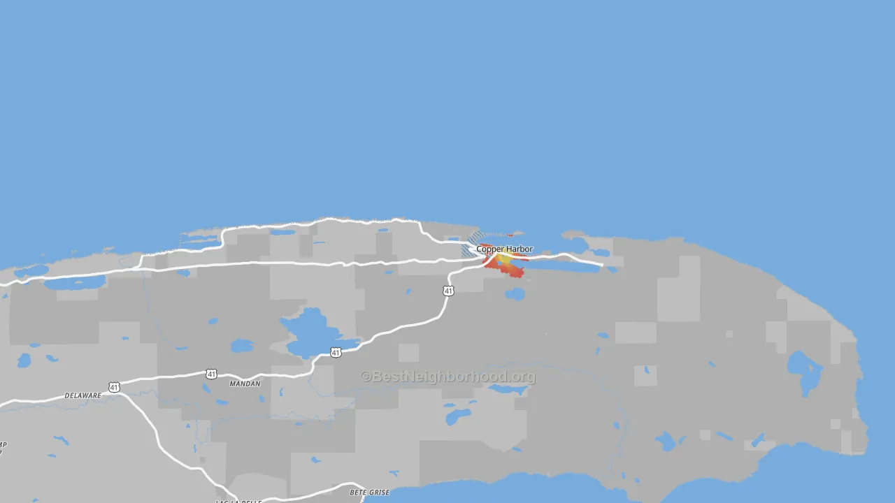Walk Grade map of Copper Harbor, MI, walkable areas in green and car-dependent areas in red