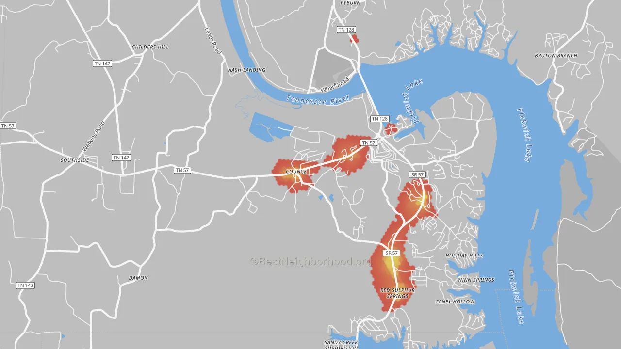 Walk Grade map of Counce, TN, walkable areas in green and car-dependent areas in red
