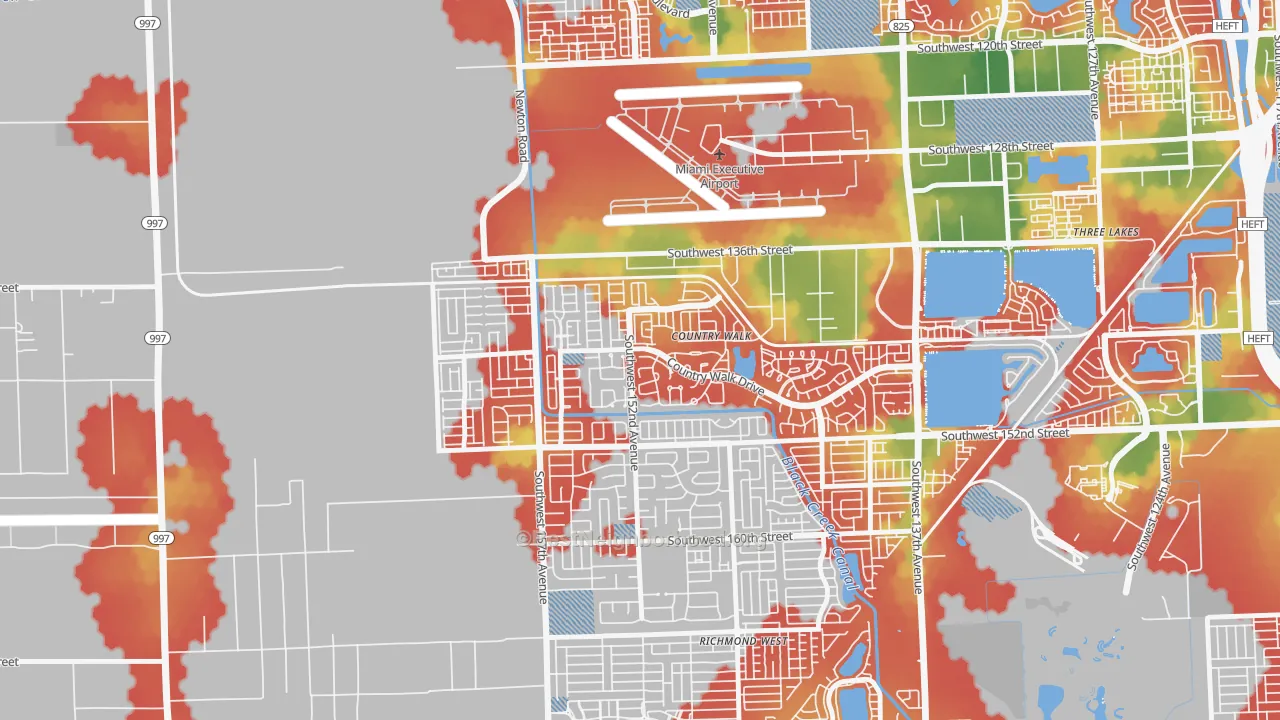 Walk Grade map of Country Walk, FL, walkable areas in green and car-dependent areas in red