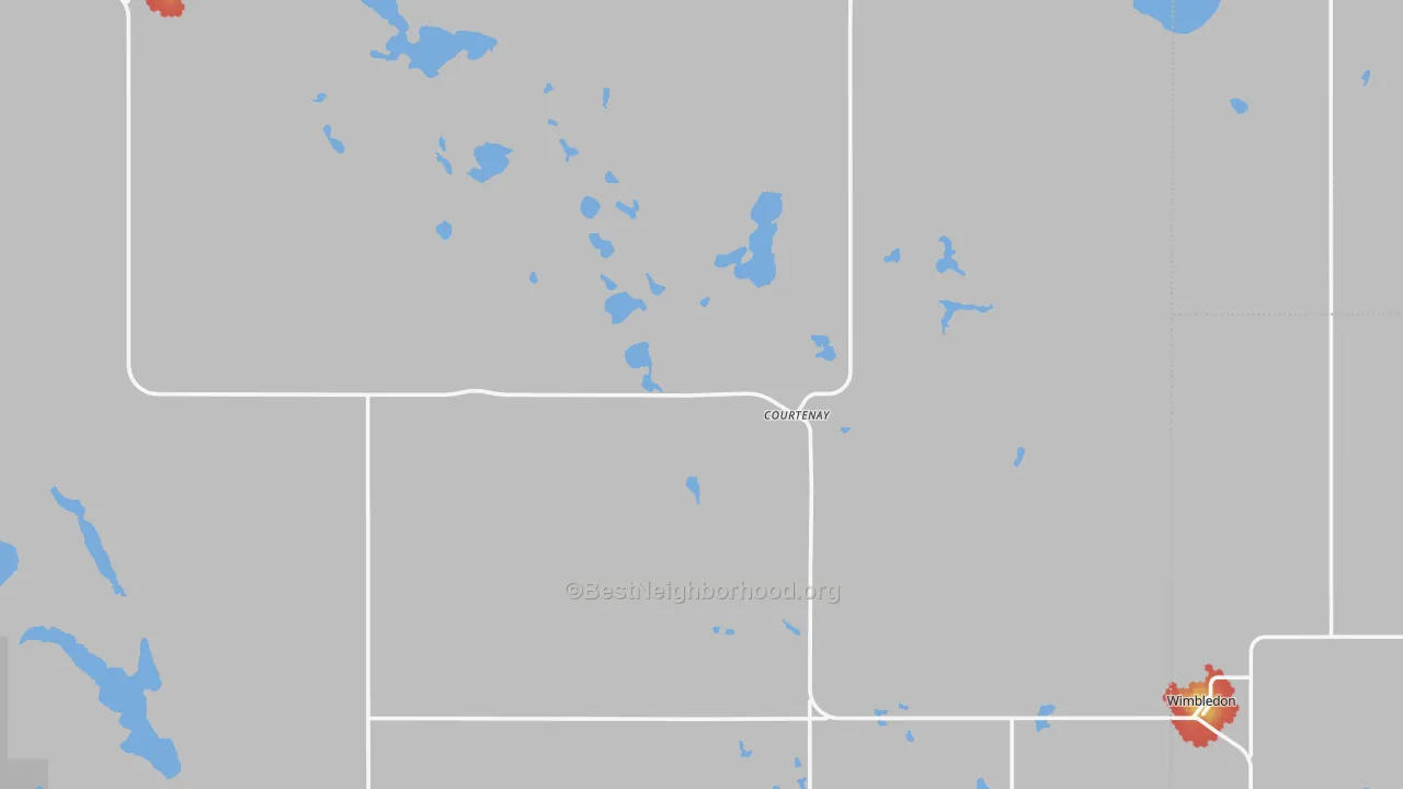 Walk Grade map of Courtenay, ND, walkable areas in green and car-dependent areas in red