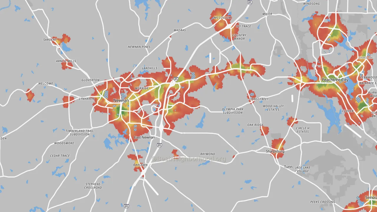 Walk Grade map of Coweta County, GA, walkable areas in green and car-dependent areas in red