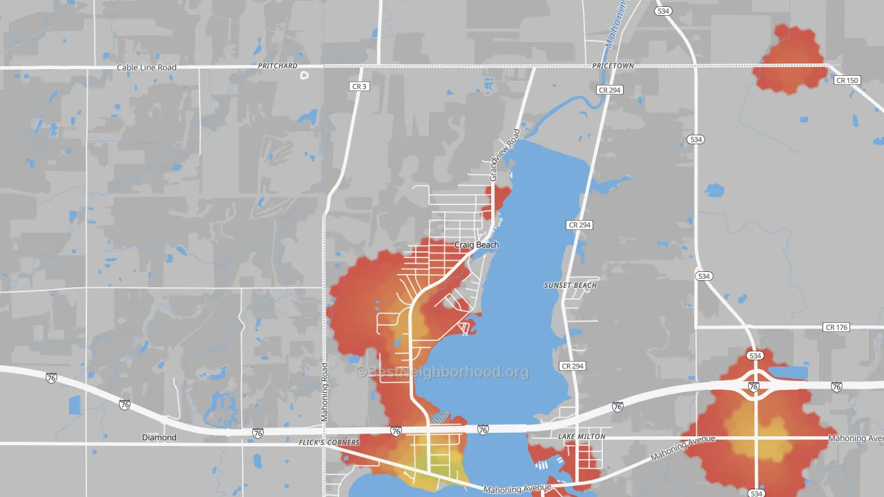 Walk Grade map of Craig Beach, OH, walkable areas in green and car-dependent areas in red