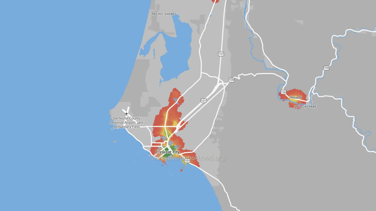 Walk Grade map of Crescent City, CA, walkable areas in green and car-dependent areas in red