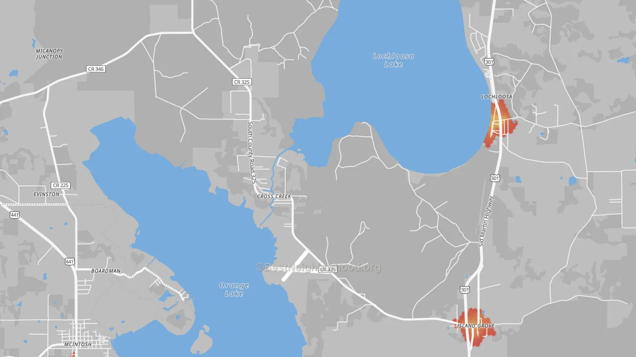 Walk Grade map of Cross Creek, FL, walkable areas in green and car-dependent areas in red