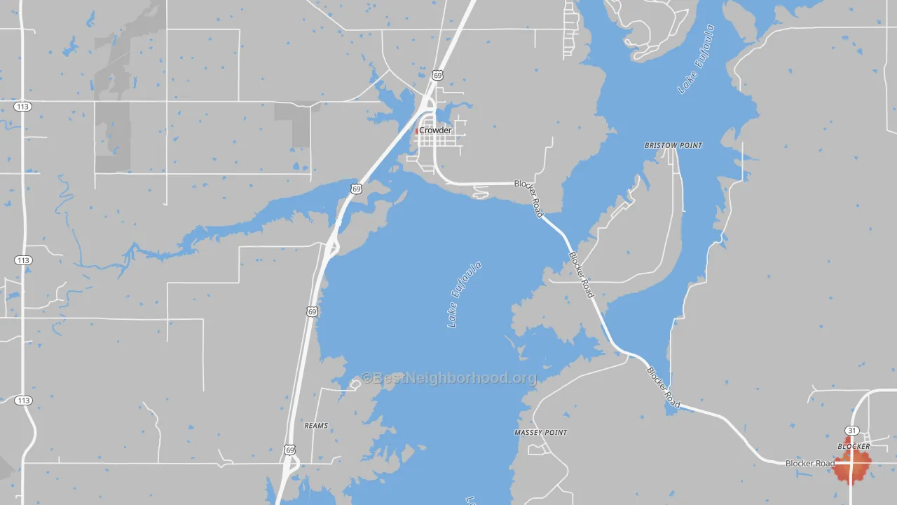 Walk Grade map of Crowder, OK, walkable areas in green and car-dependent areas in red