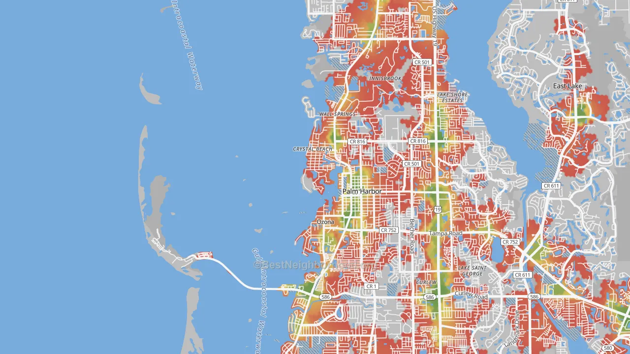 Walk Grade map of Crystal Beach, FL, walkable areas in green and car-dependent areas in red
