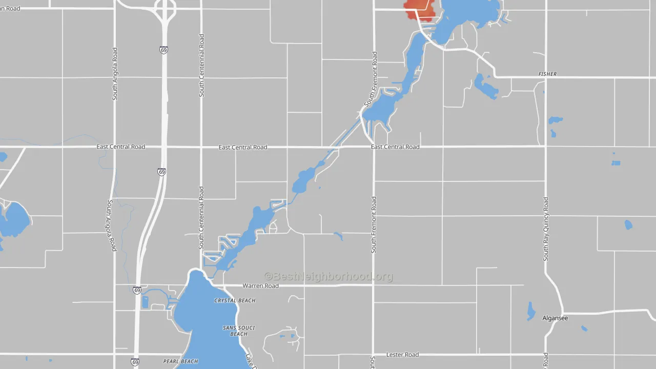 Walk Grade map of Crystal Beach, MI, walkable areas in green and car-dependent areas in red