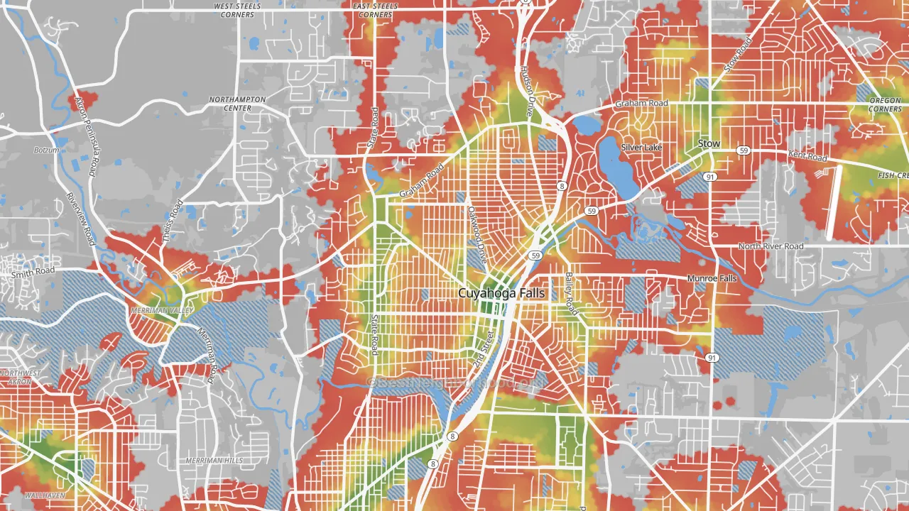 Walk Grade map of Cuyahoga Falls, OH, walkable areas in green and car-dependent areas in red