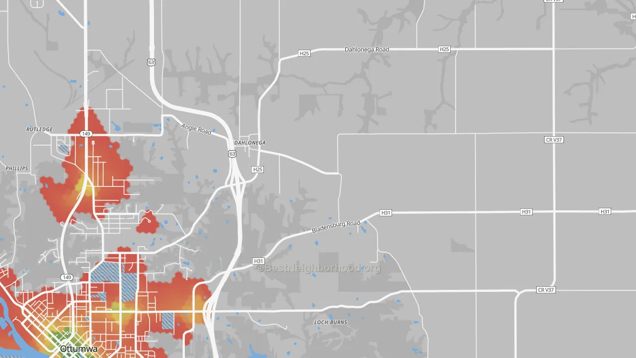 Walk Grade map of Dahlonega, IA, walkable areas in green and car-dependent areas in red