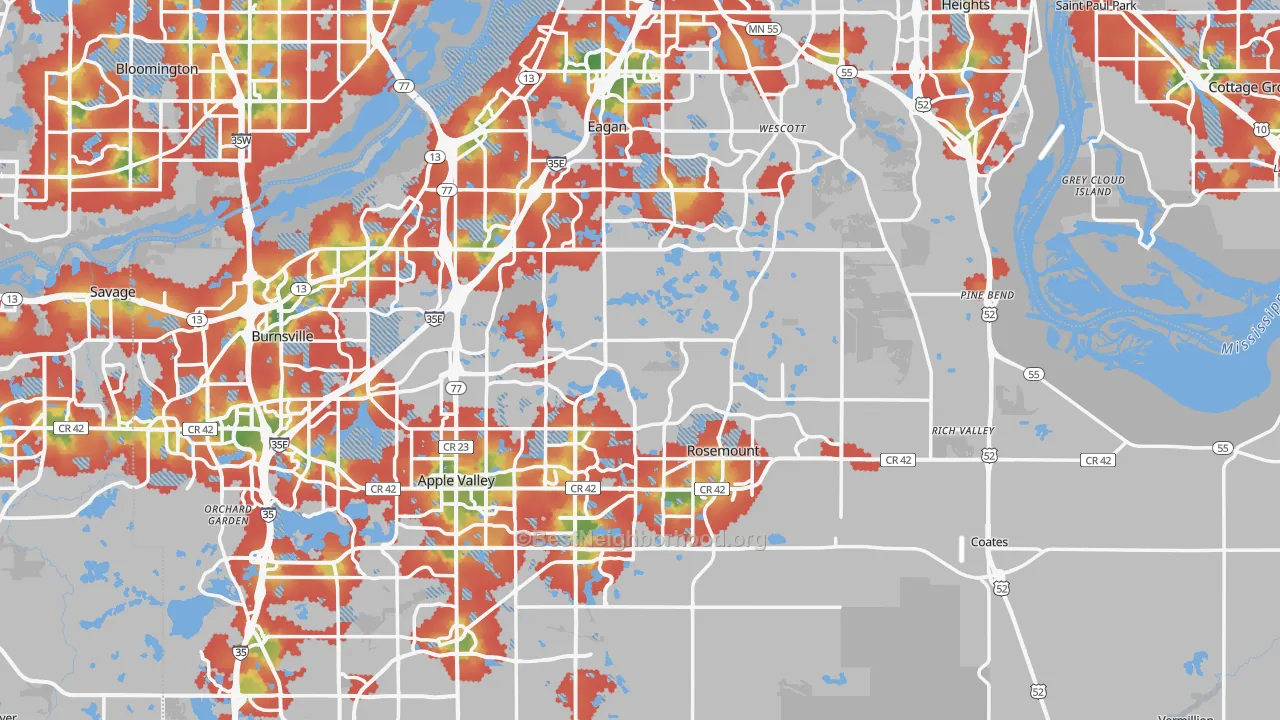 Walk Grade map of Dakota County, MN, walkable areas in green and car-dependent areas in red