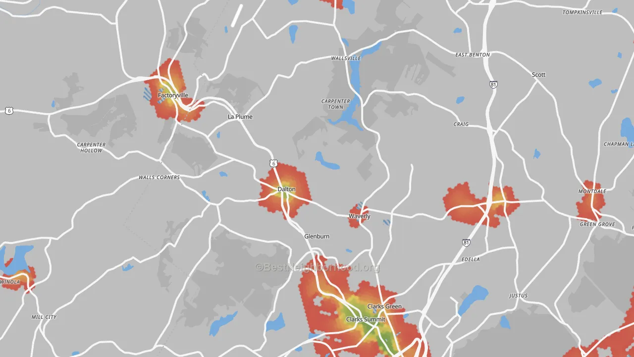 Walk Grade map of Dalton, PA, walkable areas in green and car-dependent areas in red