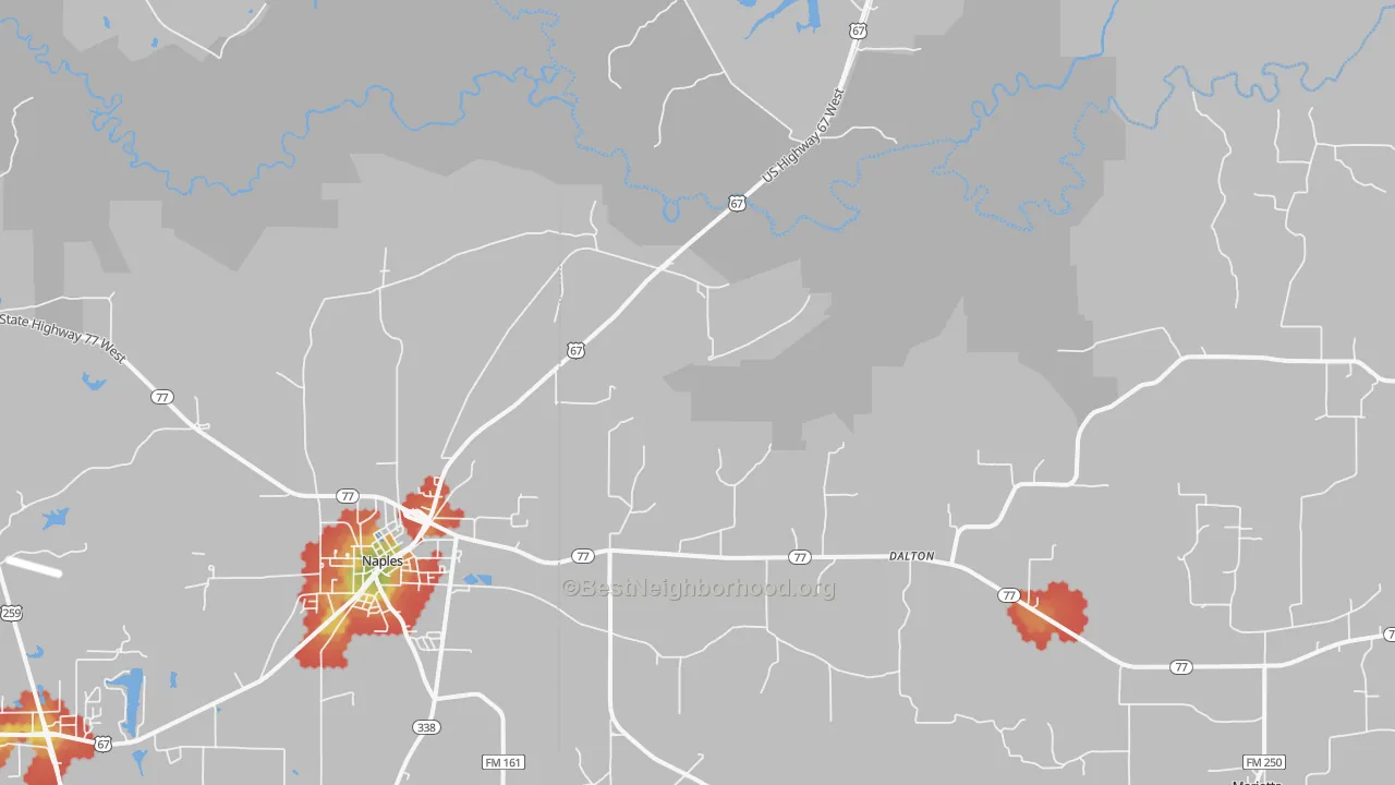 Walk Grade map of Dalton, TX, walkable areas in green and car-dependent areas in red