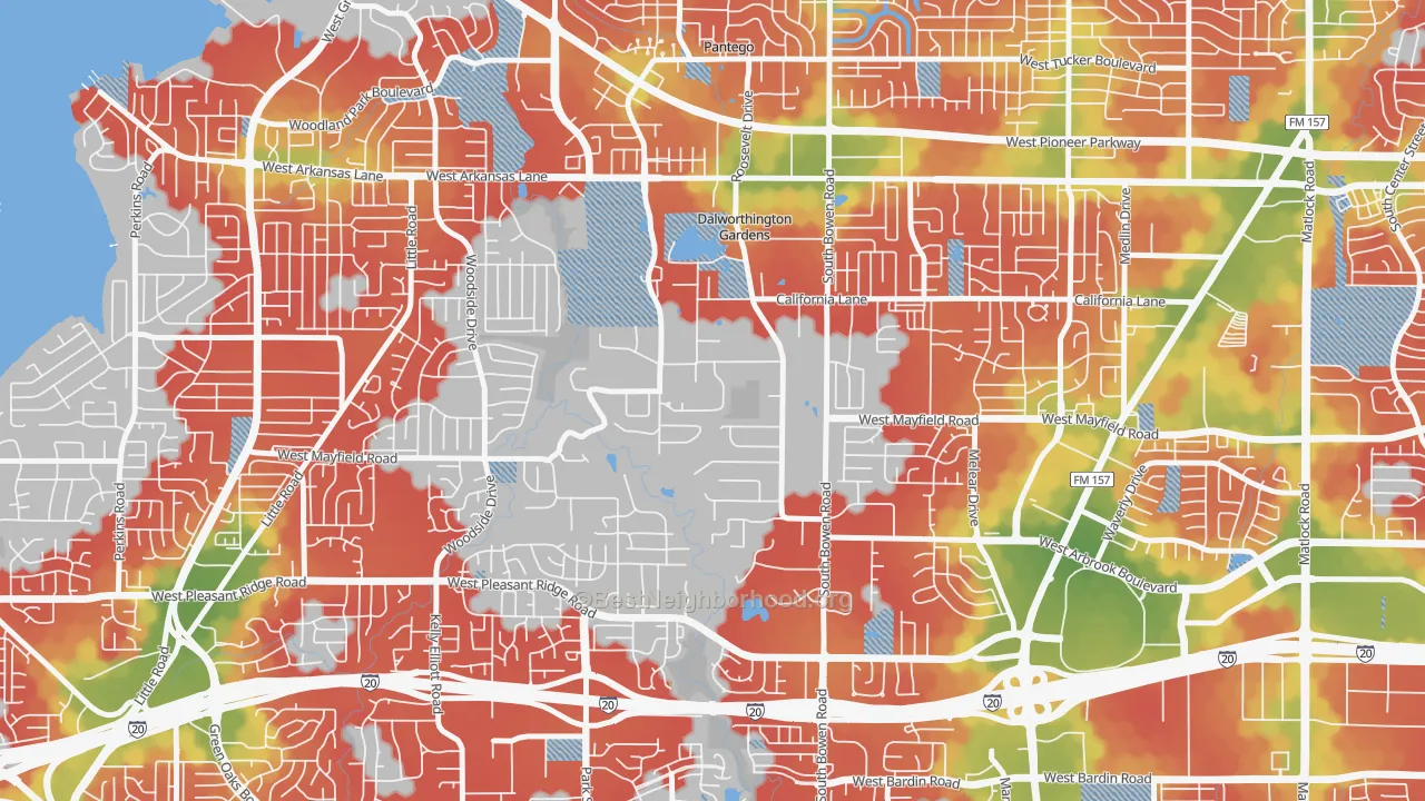 Walk Grade map of Dalworthington Gardens, TX, walkable areas in green and car-dependent areas in red