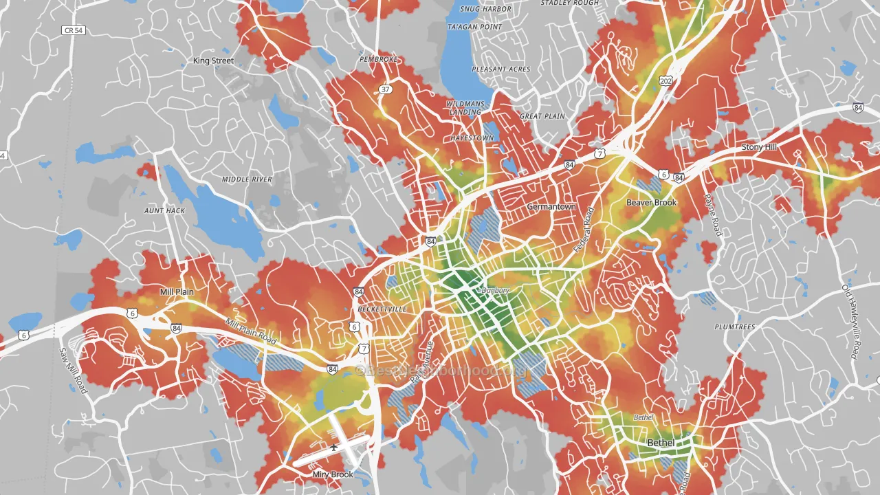 Walk Grade map of Danbury, CT, walkable areas in green and car-dependent areas in red