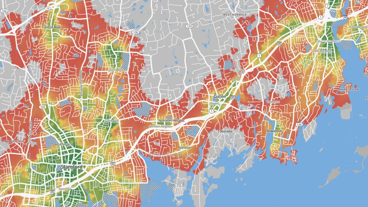 Walk Grade map of Darien, CT, walkable areas in green and car-dependent areas in red