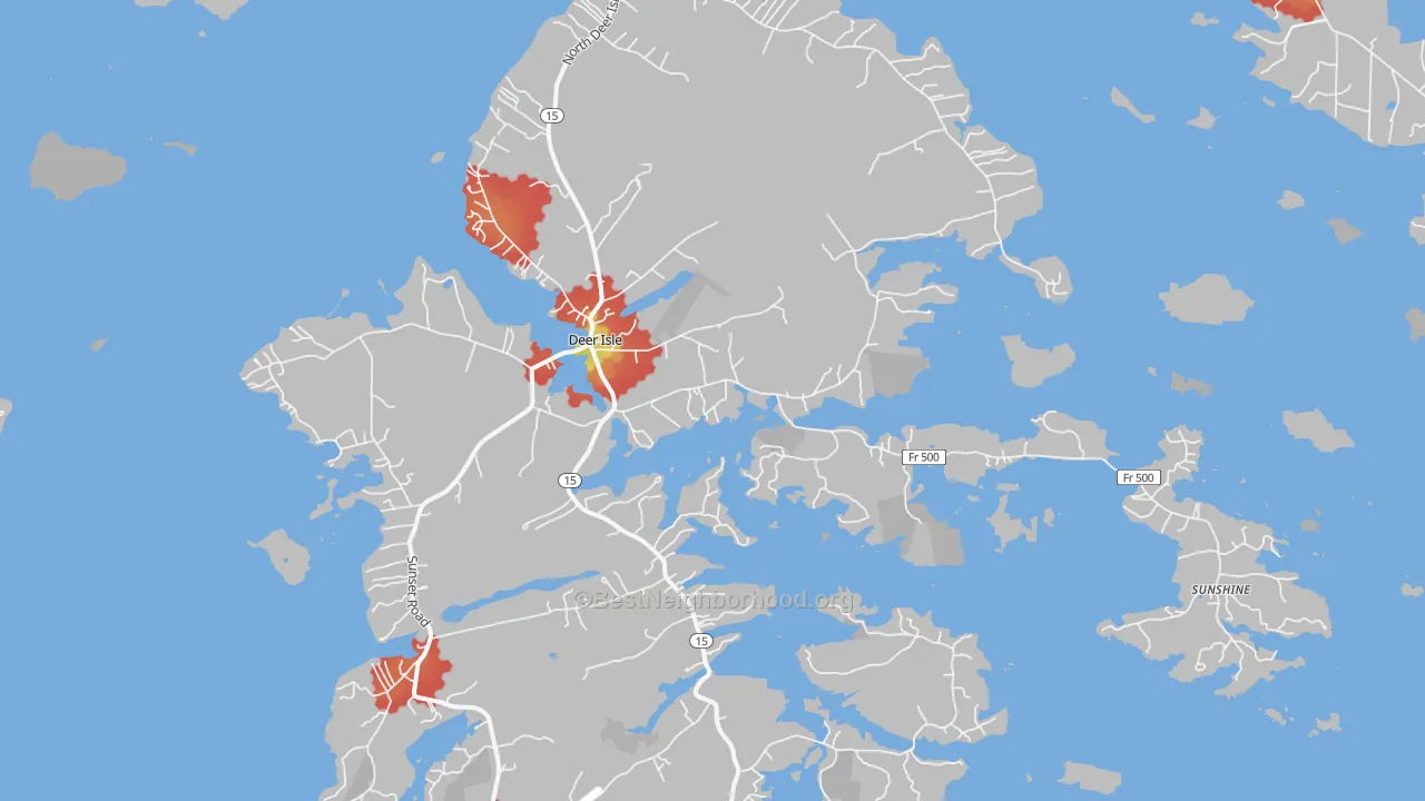 Walk Grade map of Deer Isle, ME, walkable areas in green and car-dependent areas in red