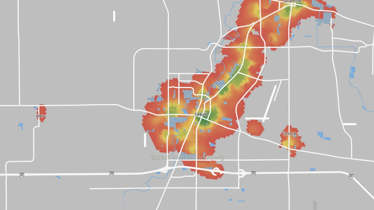Walk Grade map of DeKalb, IL, walkable areas in green and car-dependent areas in red