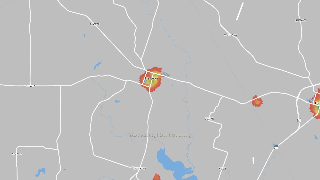 Walk Grade map of DeLeon, TX, walkable areas in green and car-dependent areas in red