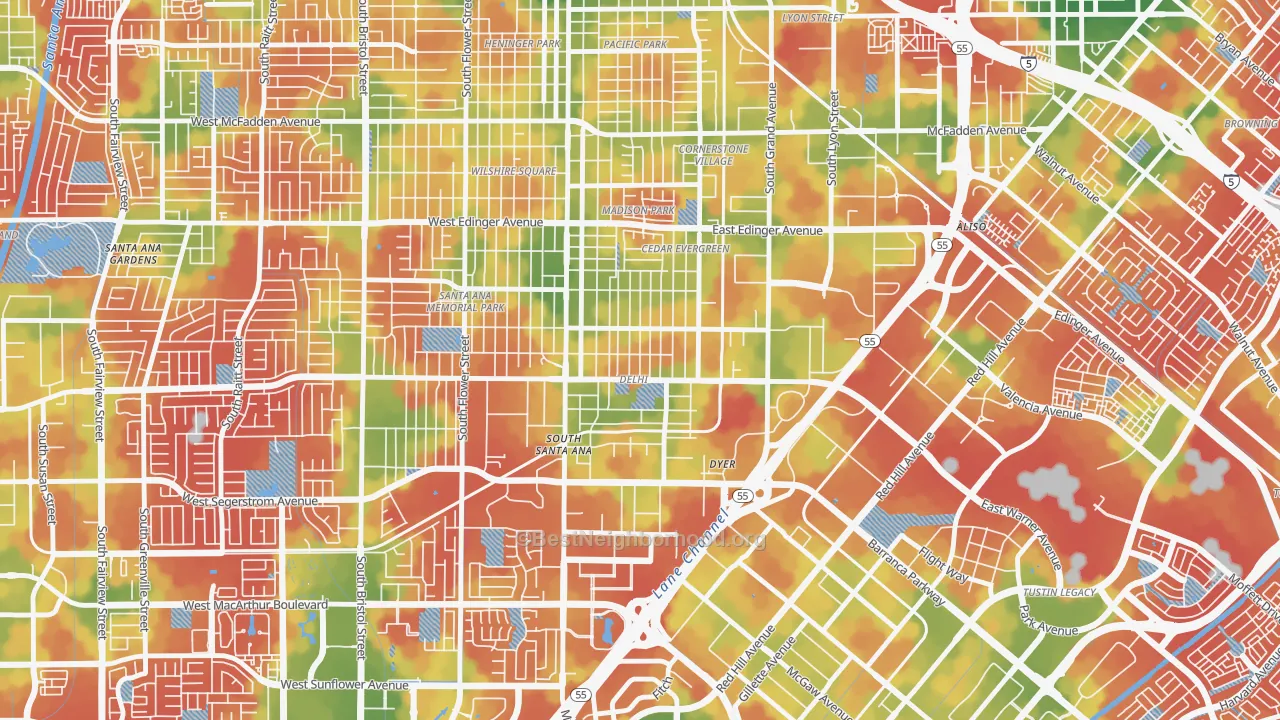 Walk Grade map of Delhi, Santa Ana, CA, walkable areas in green and car-dependent areas in red