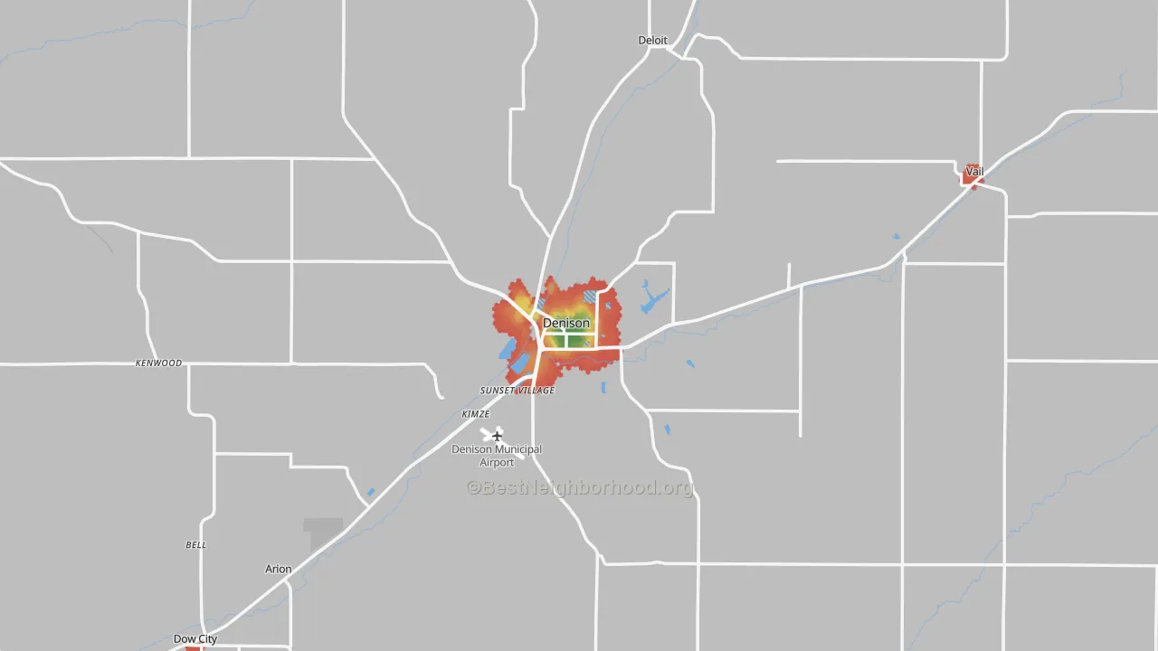 Walk Grade map of Denison, IA, walkable areas in green and car-dependent areas in red