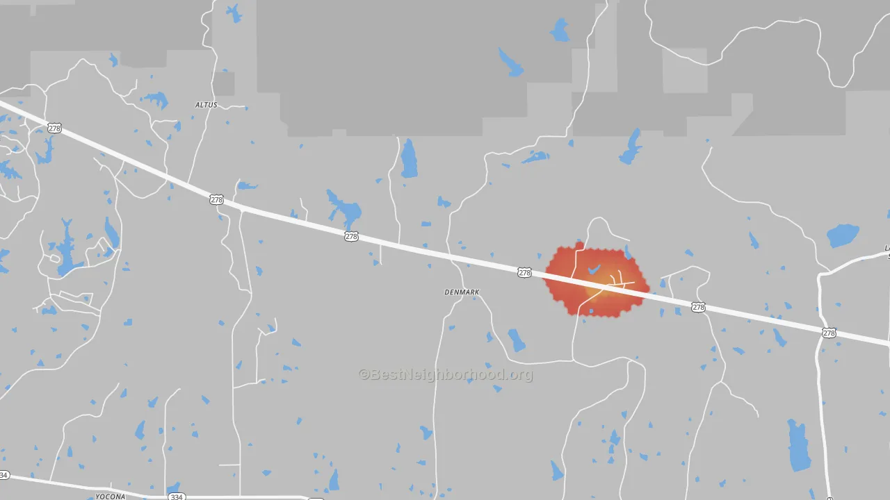 Walk Grade map of Denmark, MS, walkable areas in green and car-dependent areas in red