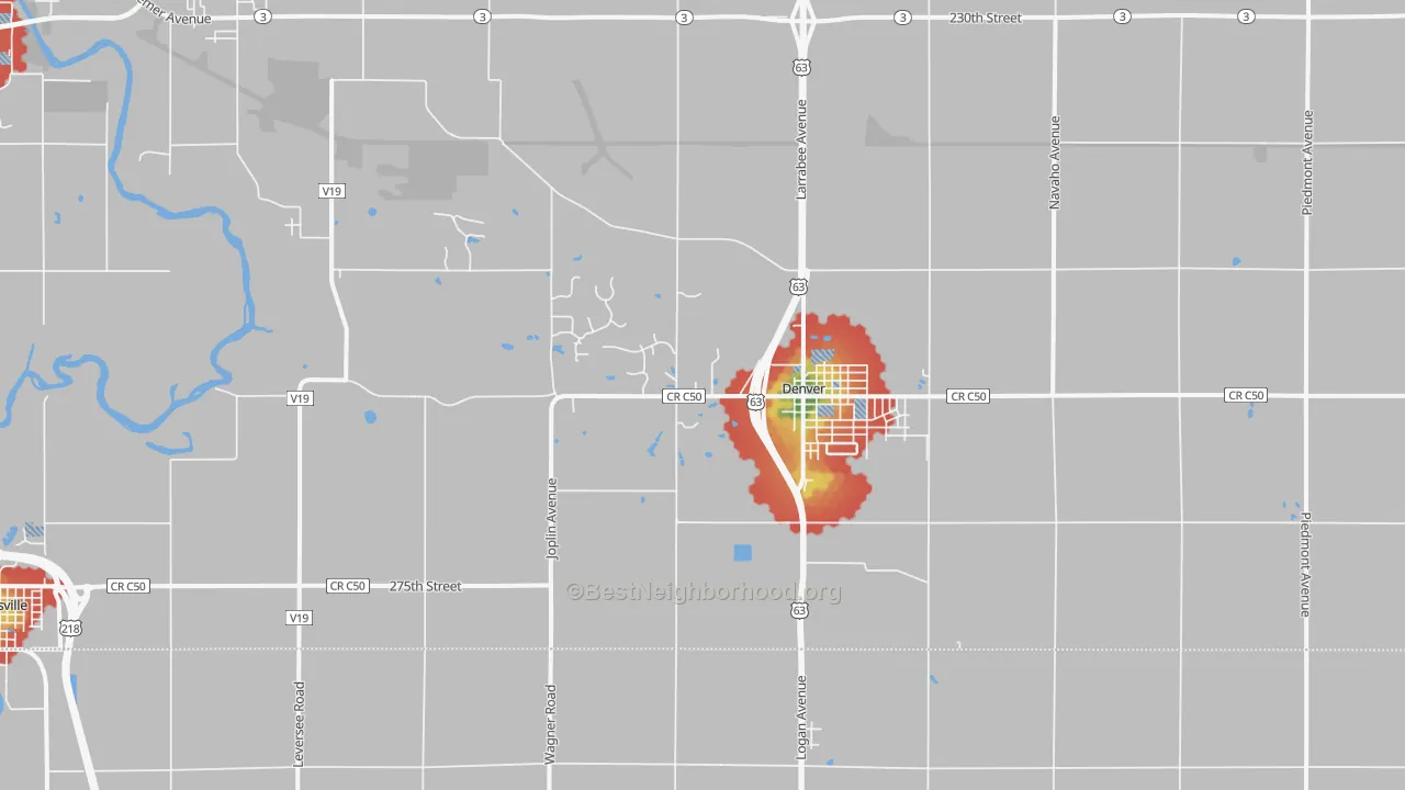 Walk Grade map of Denver, IA, walkable areas in green and car-dependent areas in red
