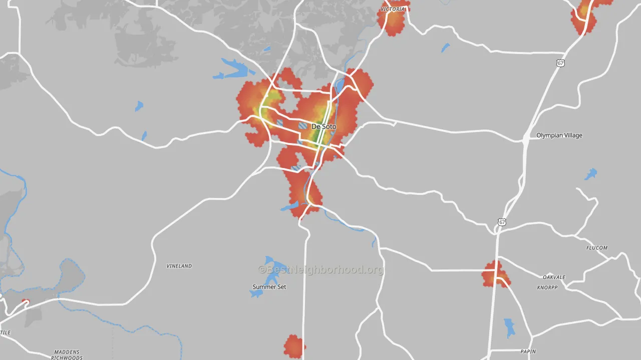 Walk Grade map of DeSoto, MO, walkable areas in green and car-dependent areas in red