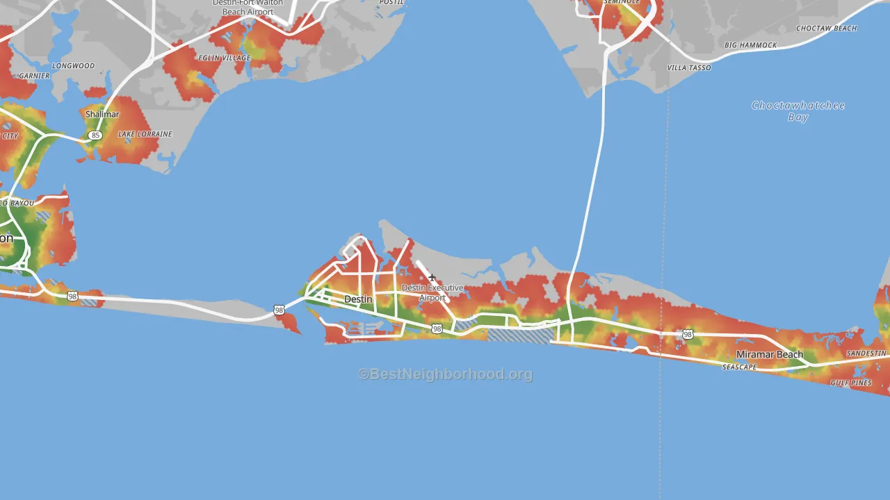 Walk Grade map of Destin, FL, walkable areas in green and car-dependent areas in red