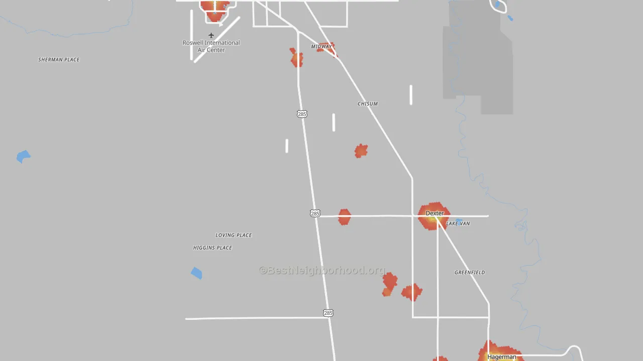Walk Grade map of Dexter, NM, walkable areas in green and car-dependent areas in red
