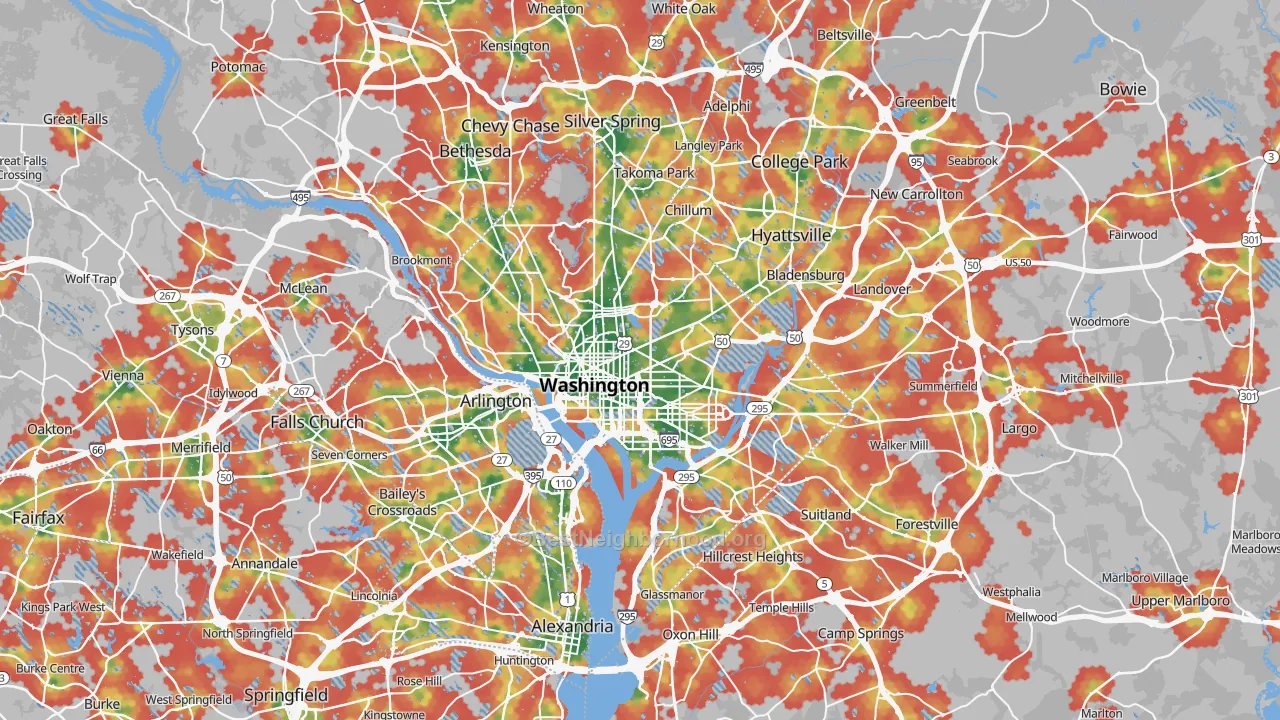 Walk Grade map of District of Columbia, walkable areas in green and car-dependent areas in red
