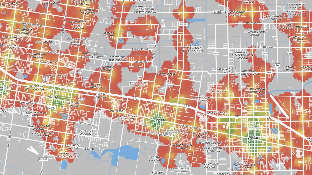 Walk Grade map of Donna, TX, walkable areas in green and car-dependent areas in red